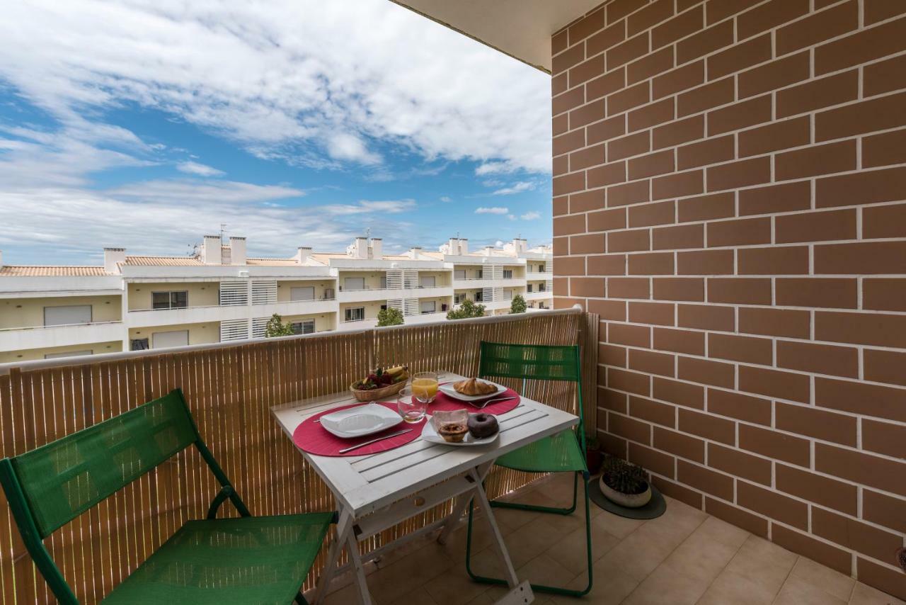 ألفور Apartamento Perto Praia, Com Piscina المظهر الخارجي الصورة