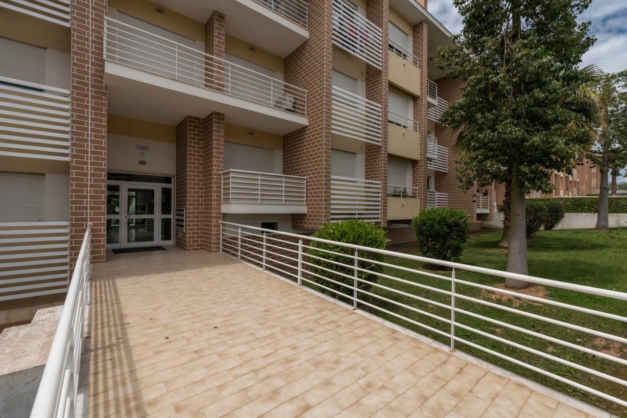ألفور Apartamento Perto Praia, Com Piscina المظهر الخارجي الصورة
